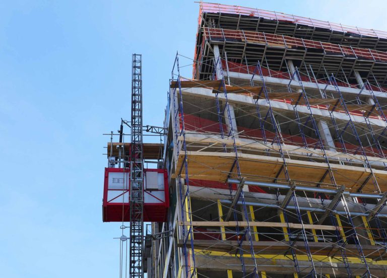 Material & Personnel Hoists Spring Scaffolding